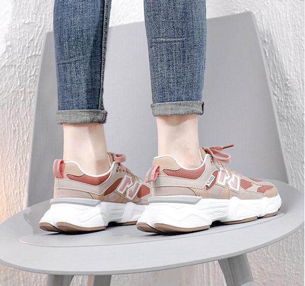 کتونی دخترانه طرح ۹۰۶۰ نیوبالانس